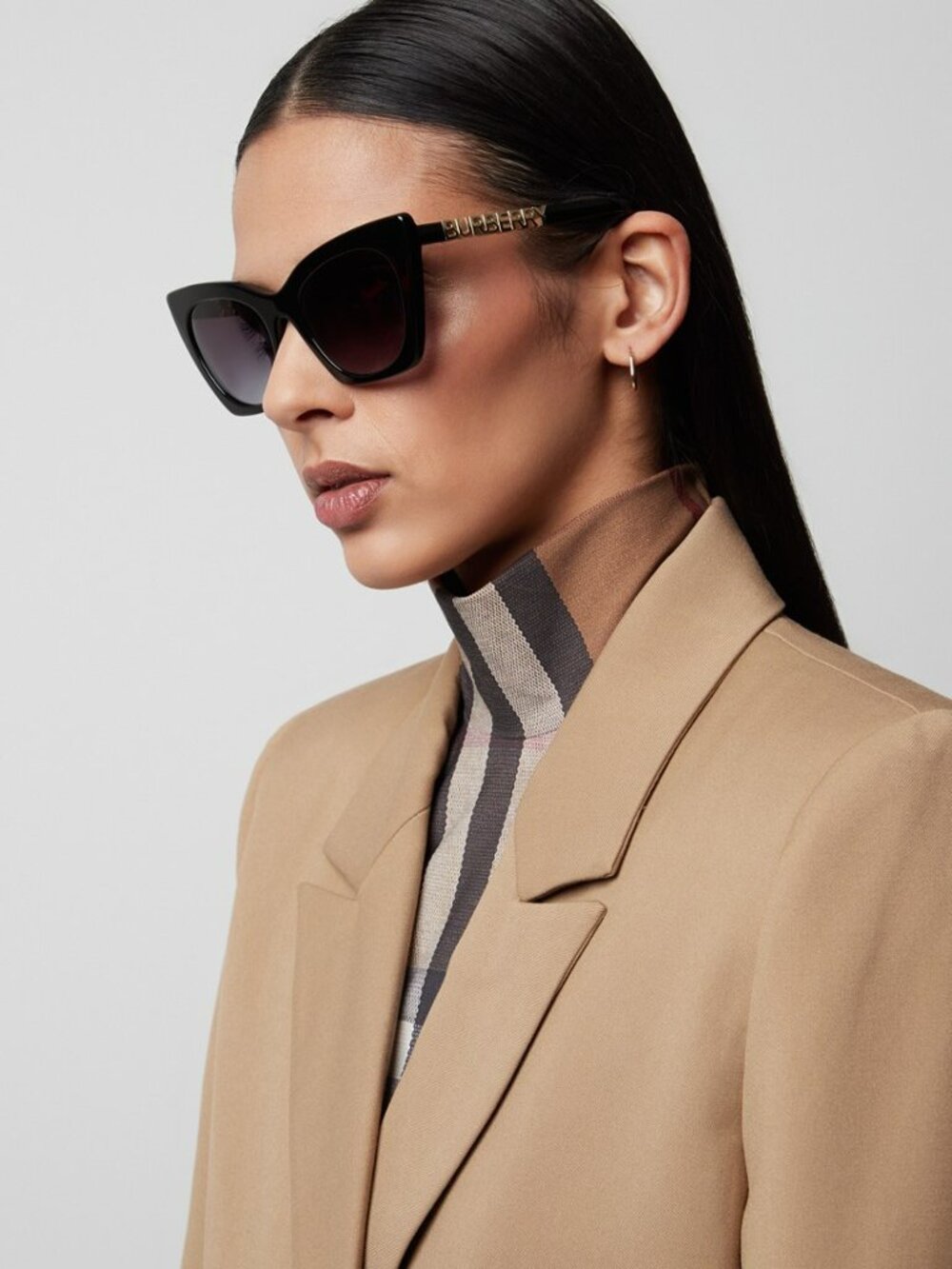BURBERRY BE4372U 30018G BLACK CAT EYE WOMEN SUNGLASSES